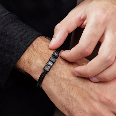 Retro Armband mit gravierten schwarzen Beads - OTANTO